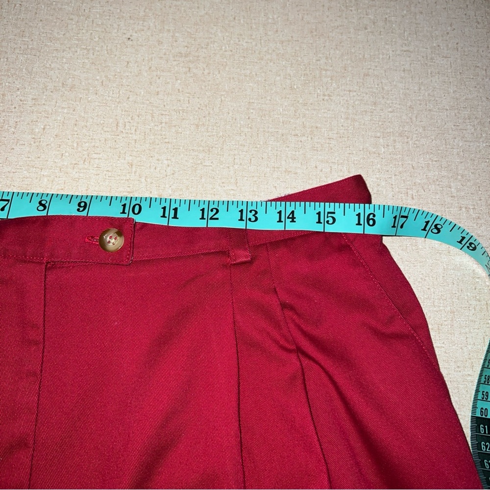 Karen Scott Sport Pleated Red Shorts Size 16. - Picture 5 of 7
